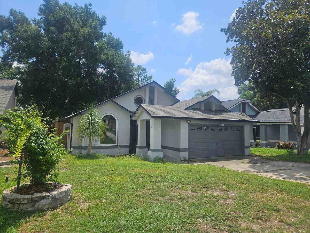 7627 Redwood Country Rd - Photo 2 of 10