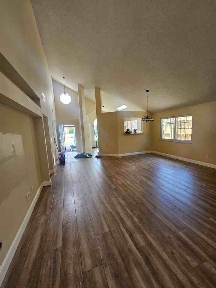 7627 Redwood Country Rd - Photo 4 of 10