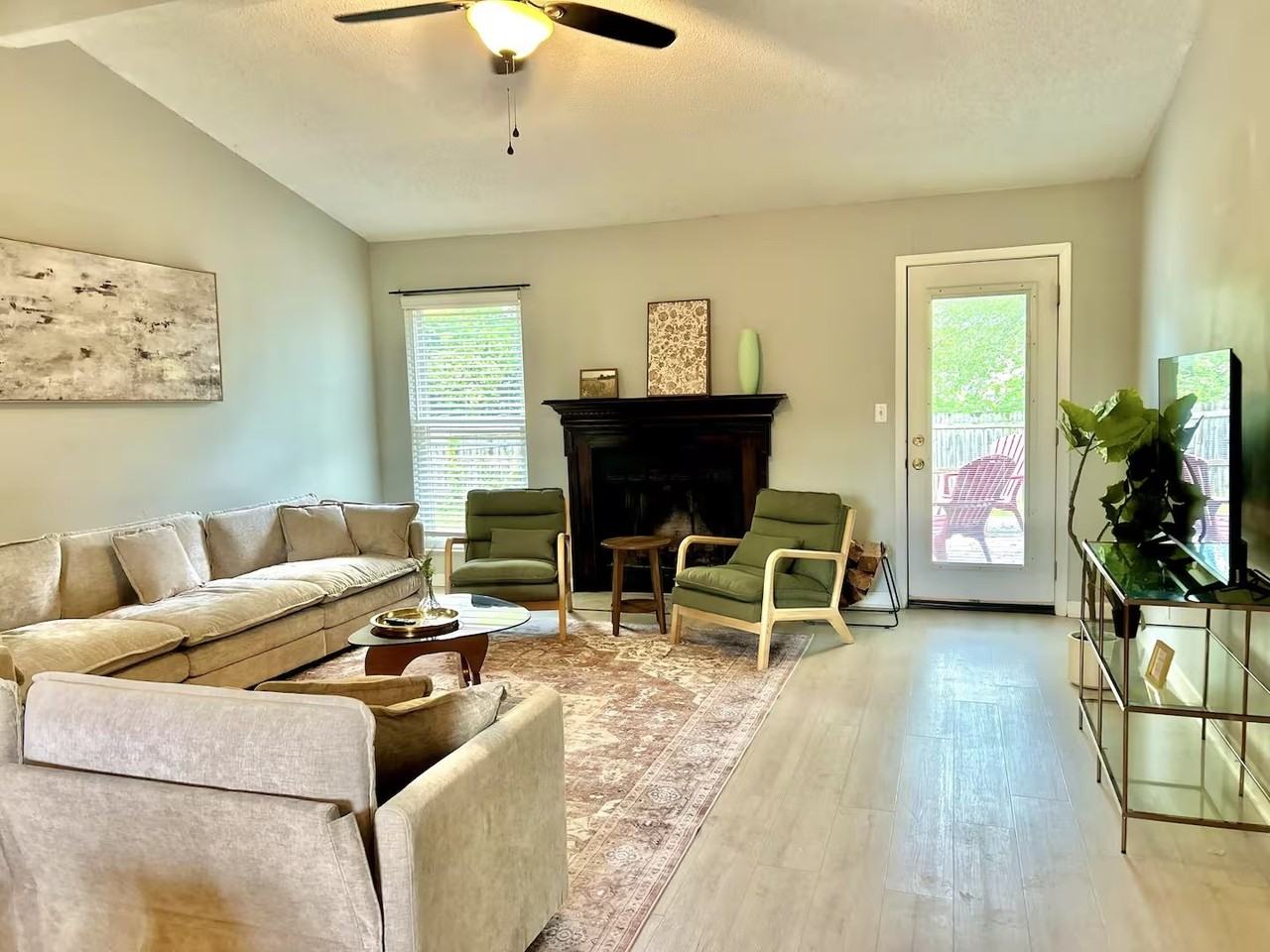 1994 Timberline Way - Photo 2 of 16