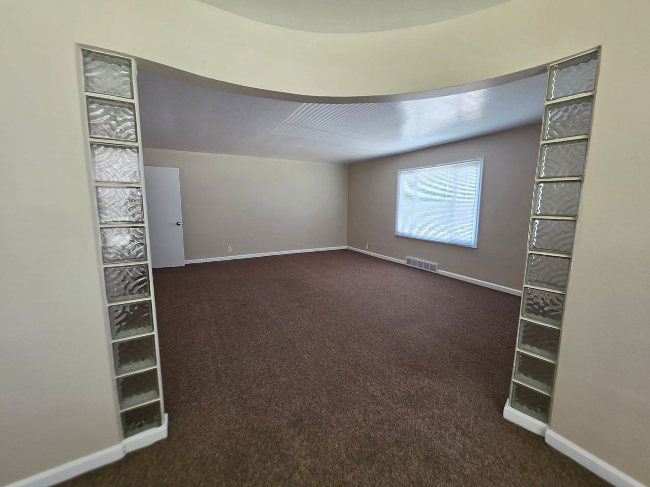 1401 S St #1401 - Photo 5 of 17