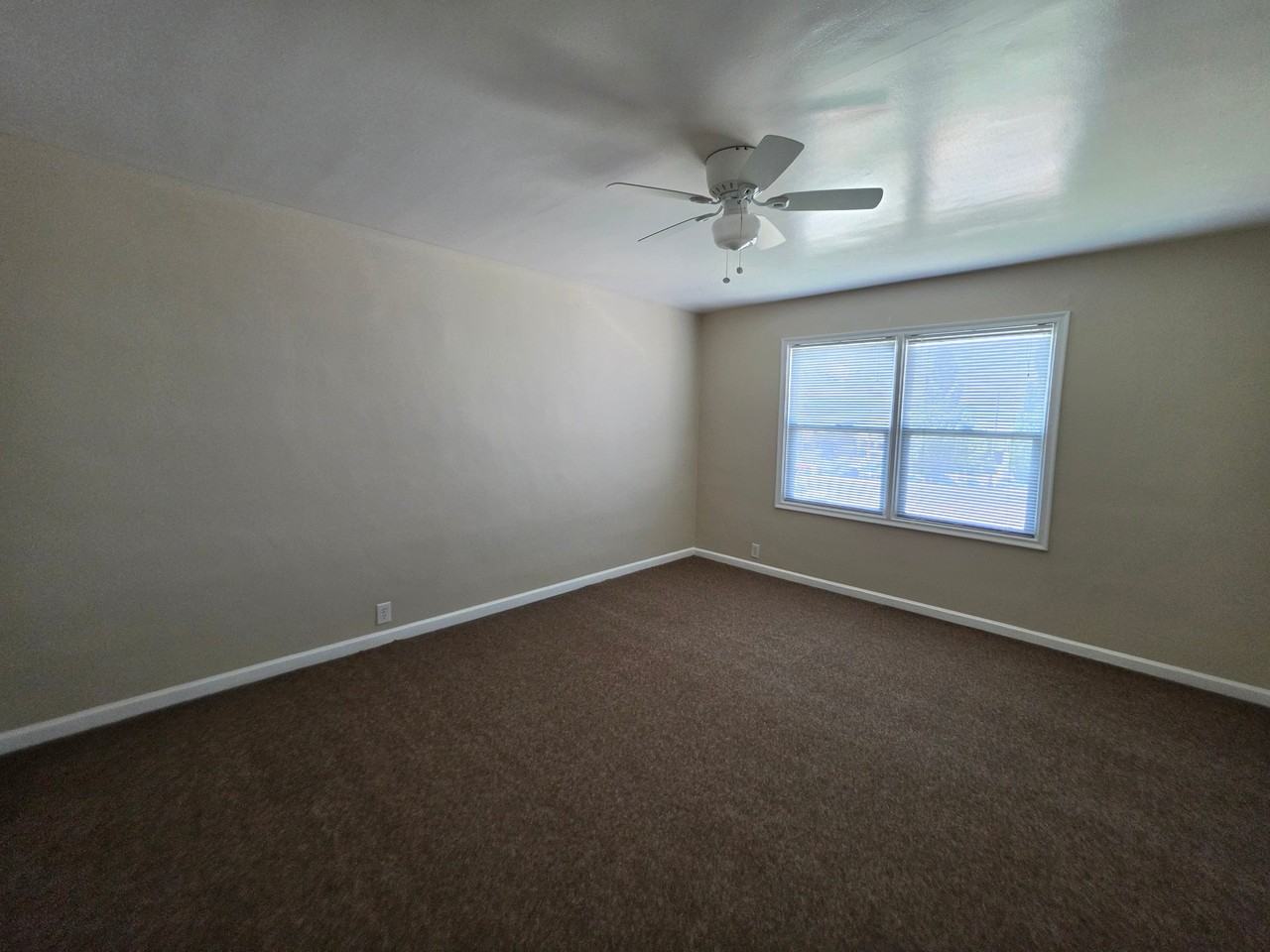 1401 S St #1401 - Photo 7 of 17