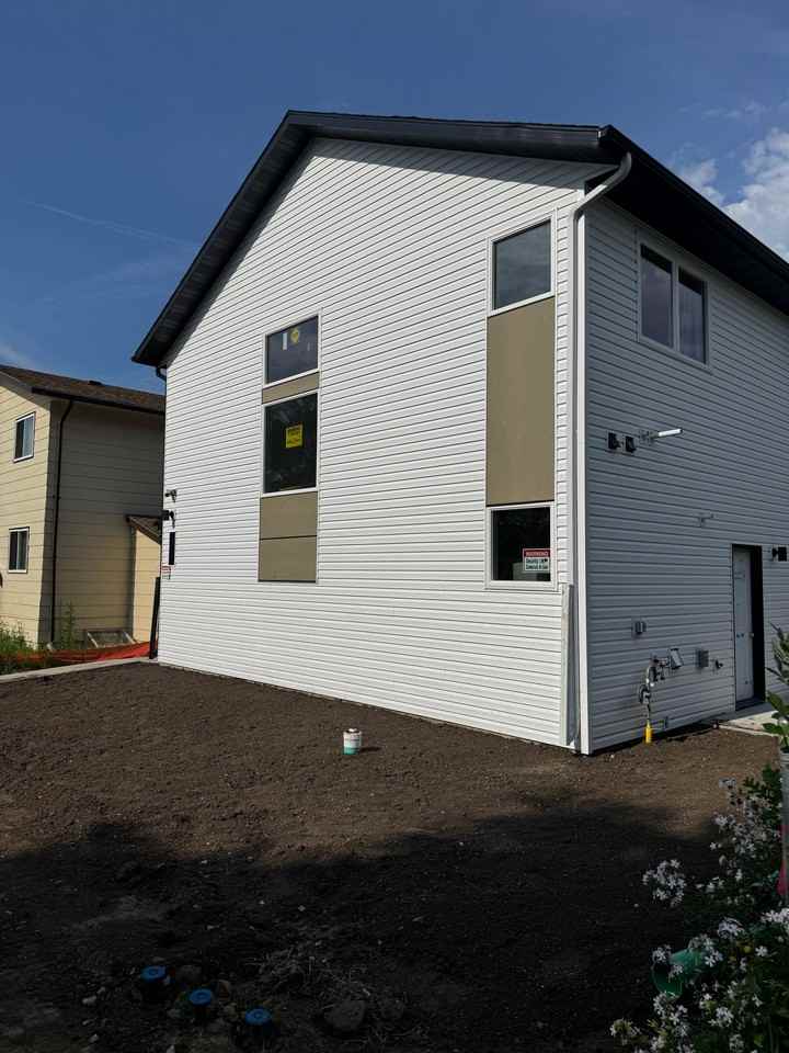 308 N 13th St #1 - Photo 2 of 3