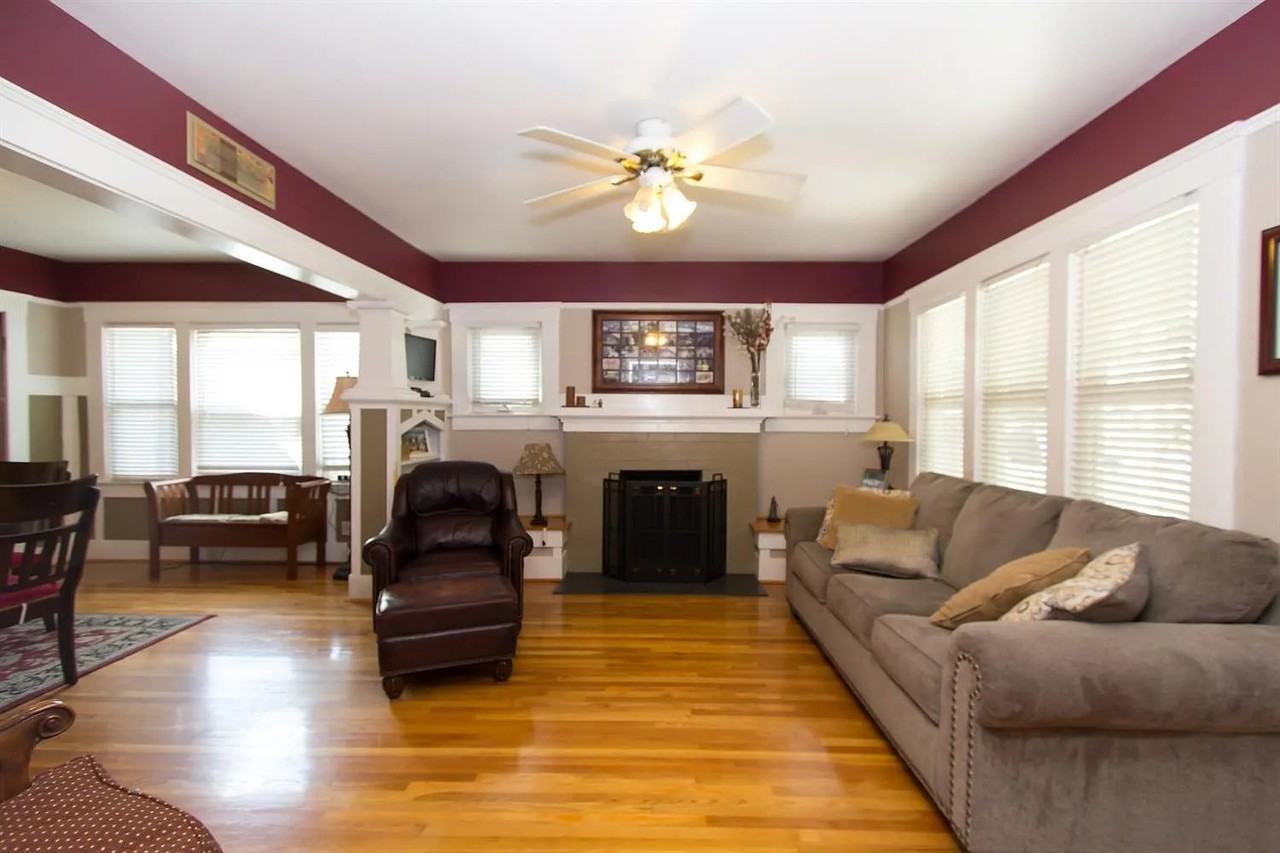 1358 N Glenn Ave - Photo 3 of 17