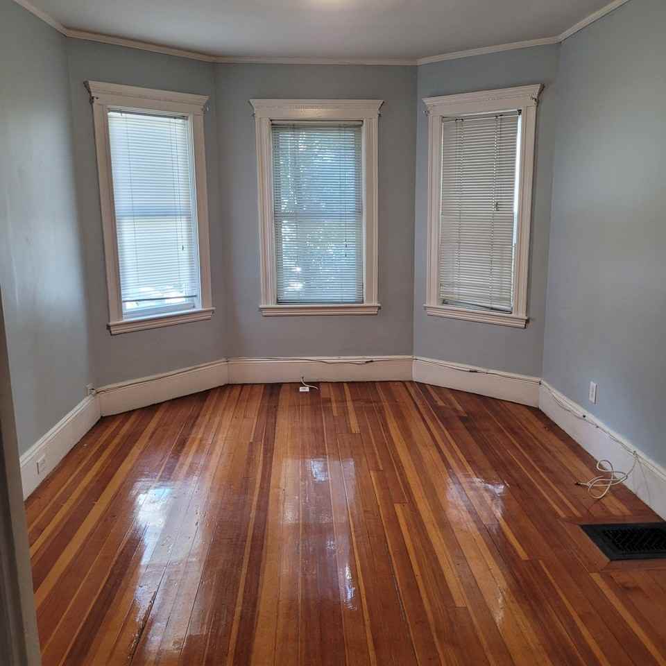 1 King St #1 - Photo 4 of 16