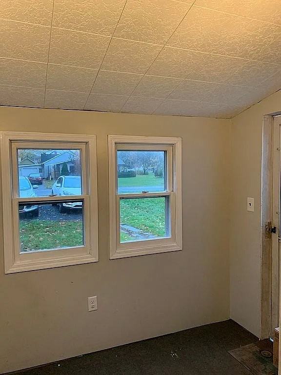 609 Buchanan Rd - Photo 3 of 14