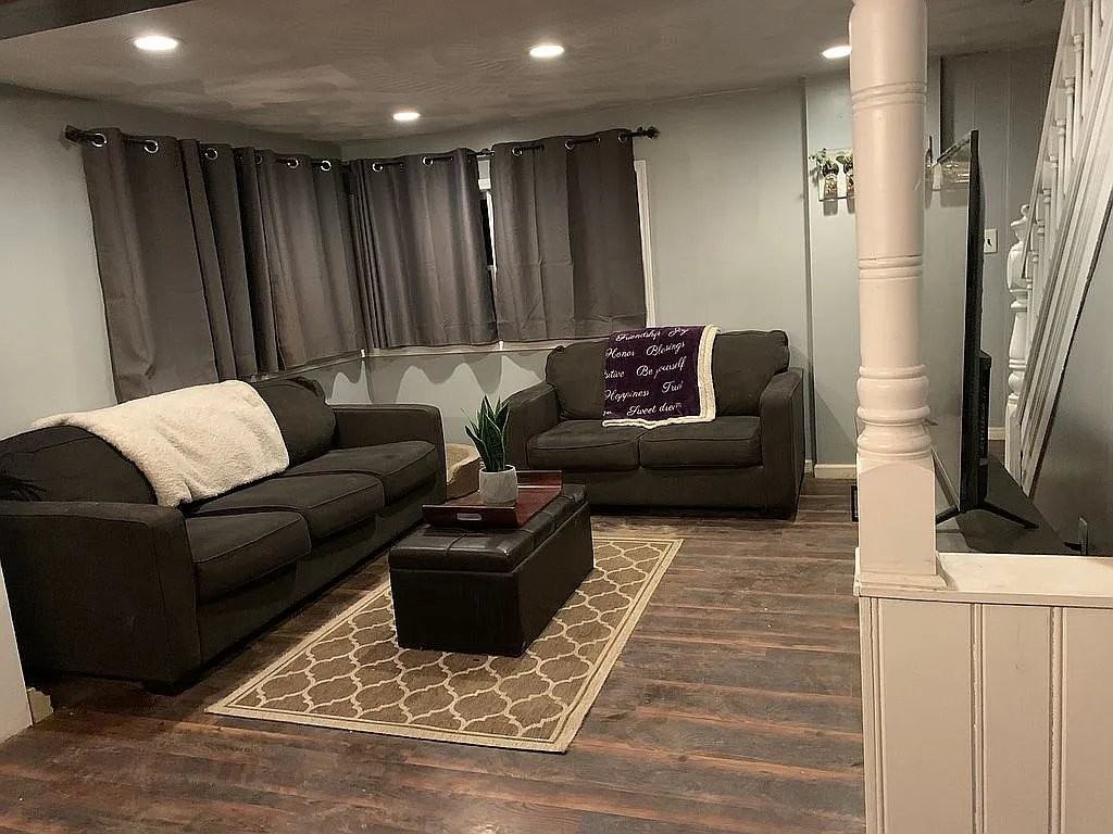 609 Buchanan Rd - Photo 4 of 14