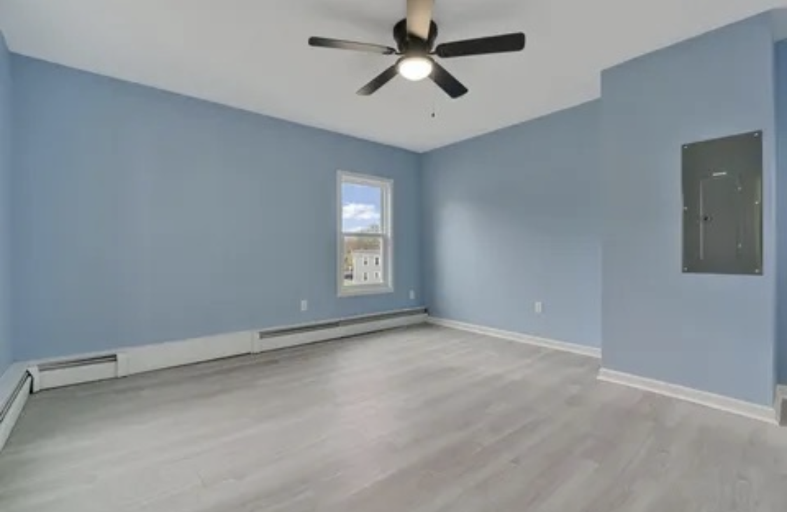 5 Goodwin St #2 - Photo 7 of 12