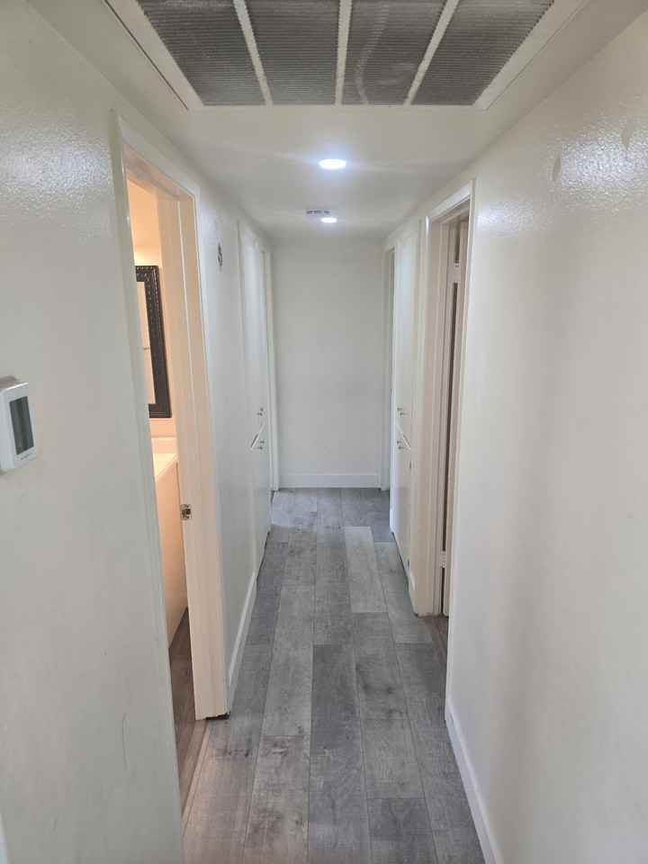 1005 W Cambridge Ave #NA - Photo 4 of 16