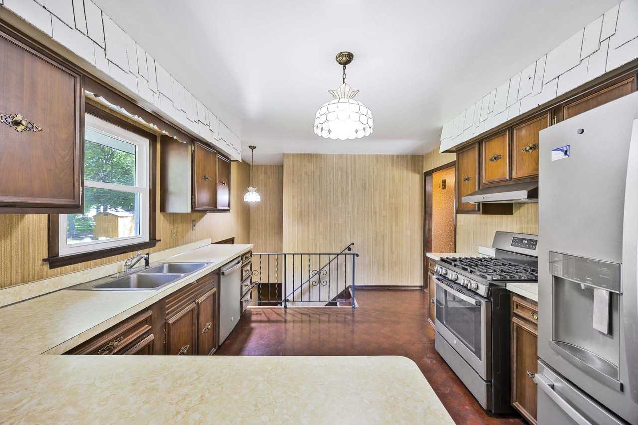 1923 Kennedy Ave #NA - Photo 6 of 17