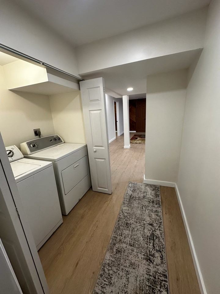 3225 Chestnut St Ne #NA - Photo 7 of 14