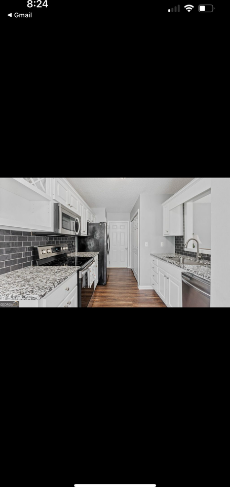 53 Burlington Rd Ne #NA - Photo 2 of 8