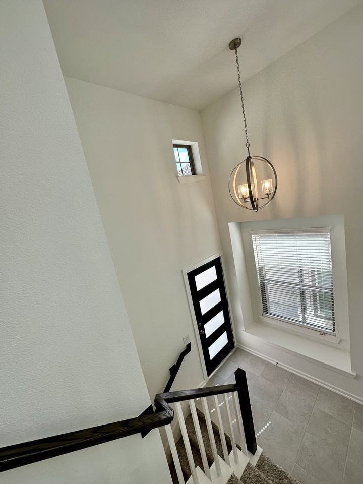 1615 Rustling Creek Dr #NA - Photo 3 of 17