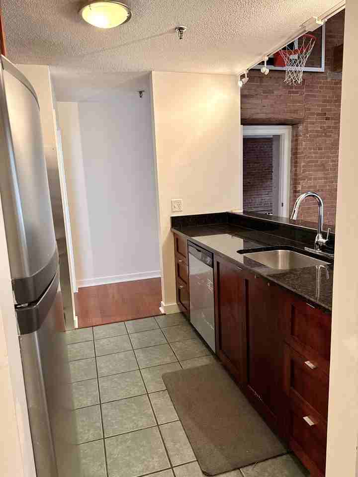 83 Washington St #2K - Photo 4 of 10