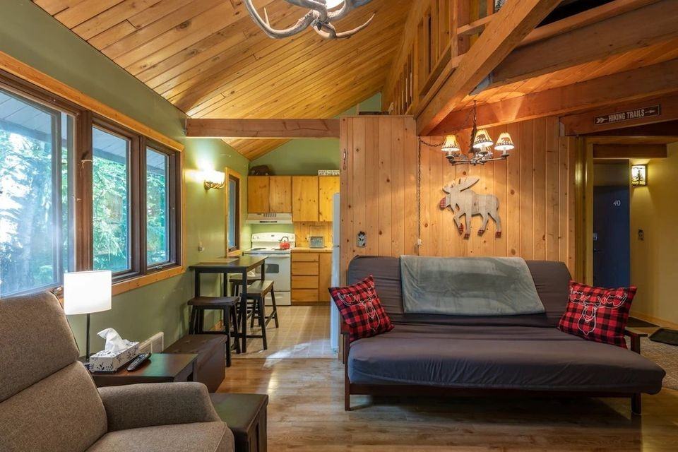 40 Alder Way #40 - Photo 3 of 17