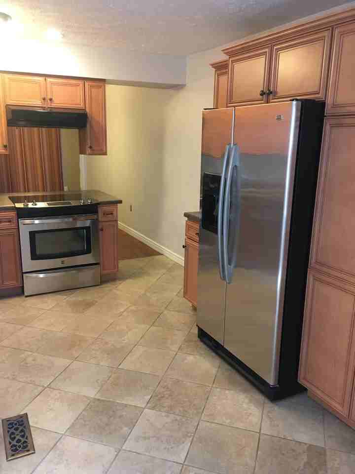 1130 Valleyview Dr #1130 - Photo 5 of 41