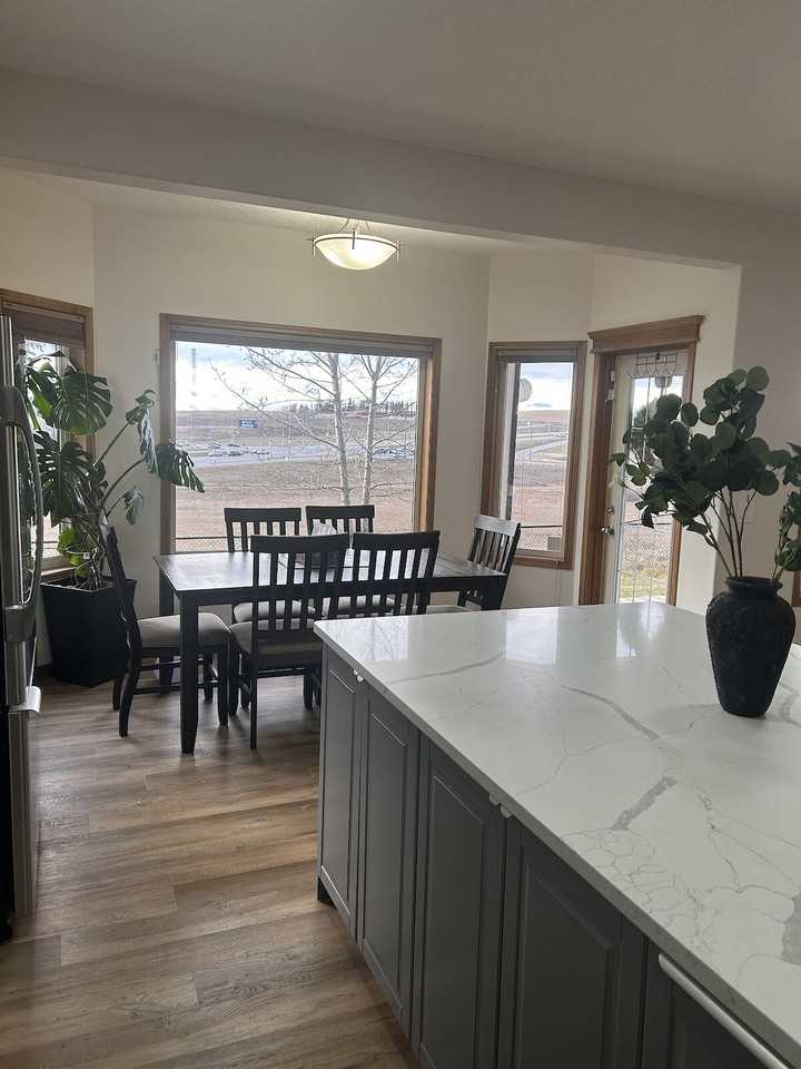 10379 Rockyledge St Nw - Photo 2 of 29