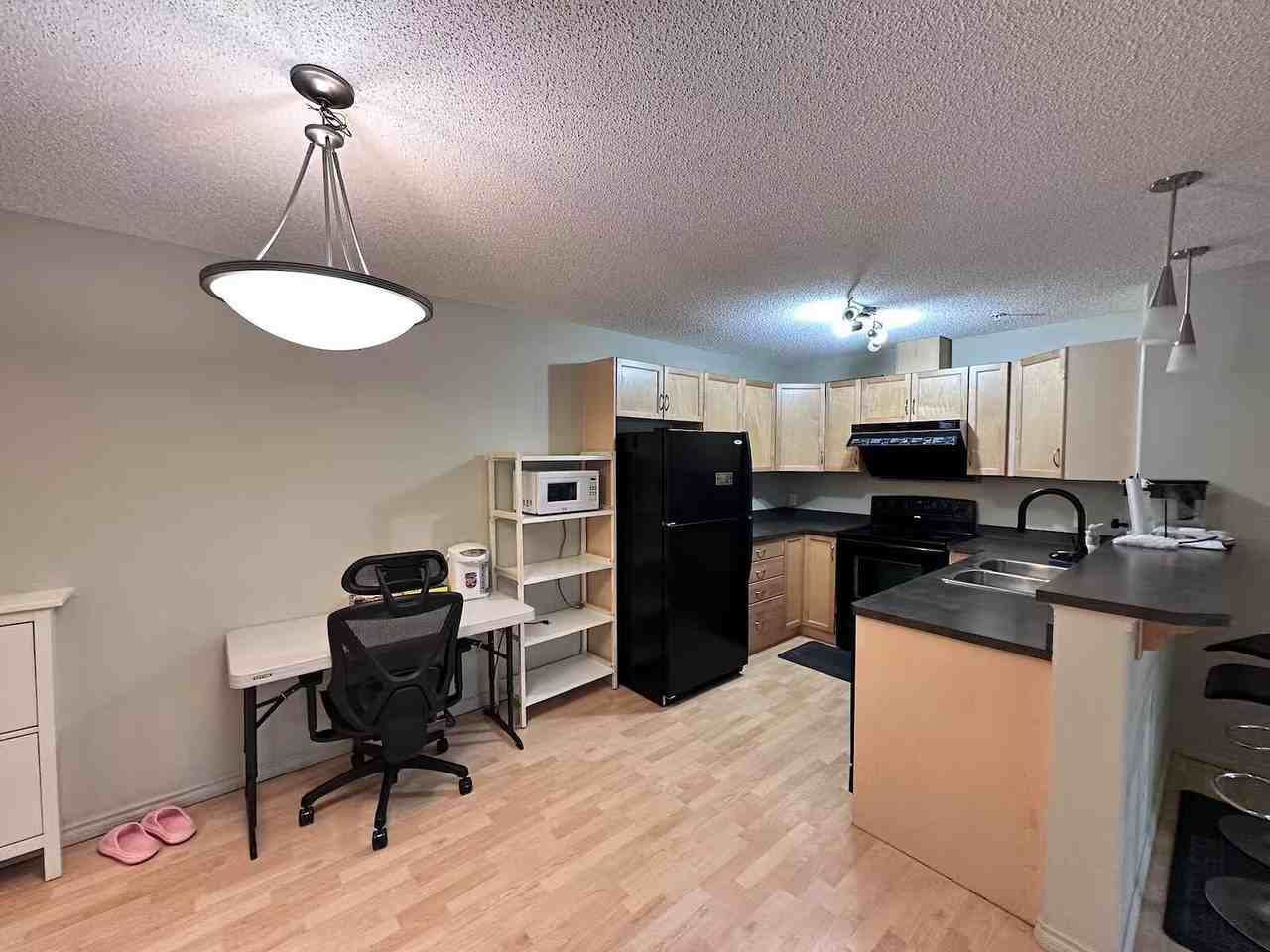646 Mcallister Loop Sw - Photo 3 of 15