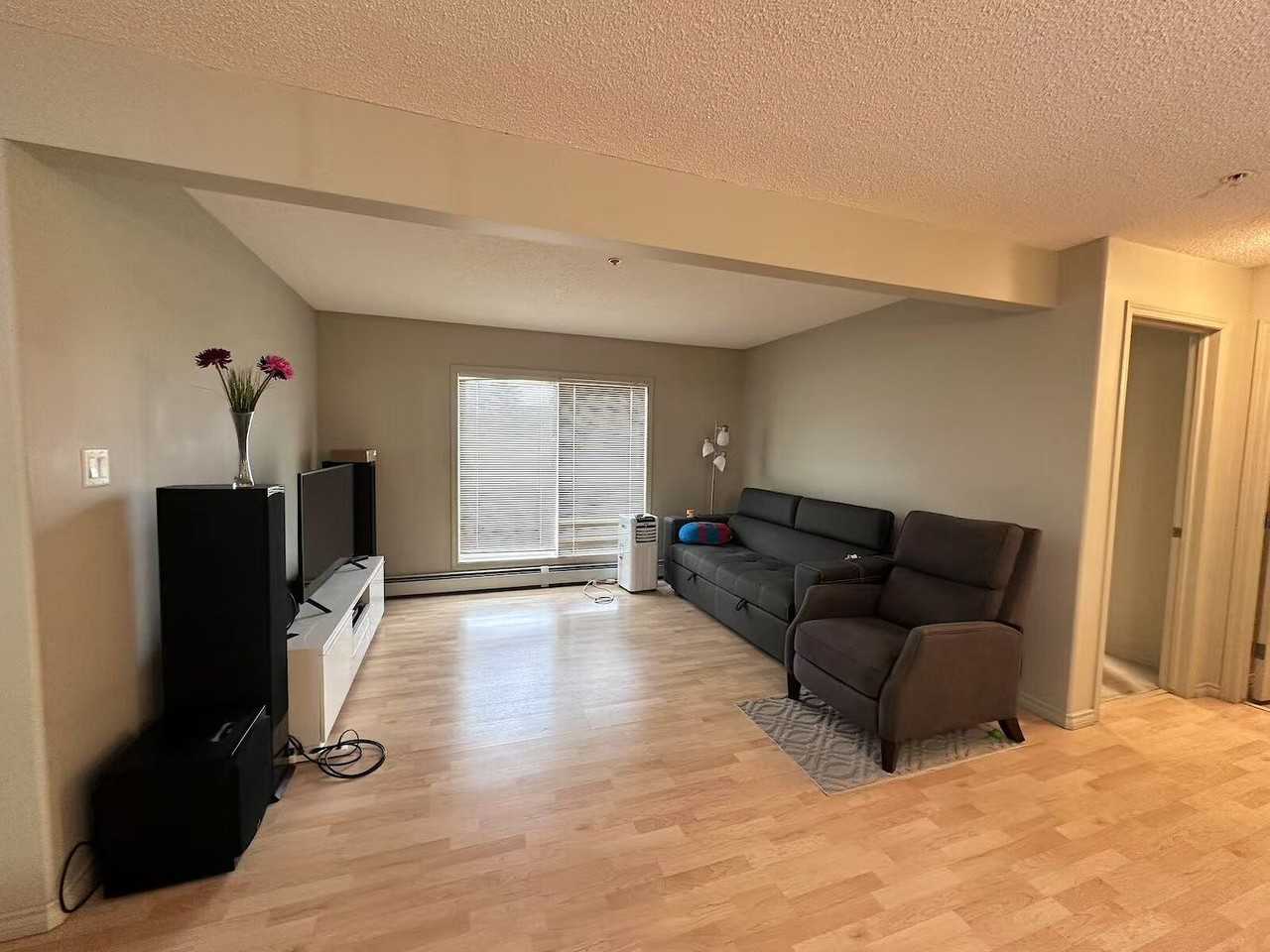 646 Mcallister Loop Sw - Photo 5 of 15