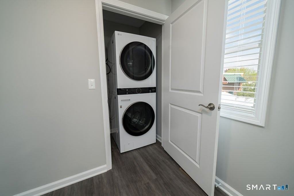 139 Main St #2 - Photo 7 of 18