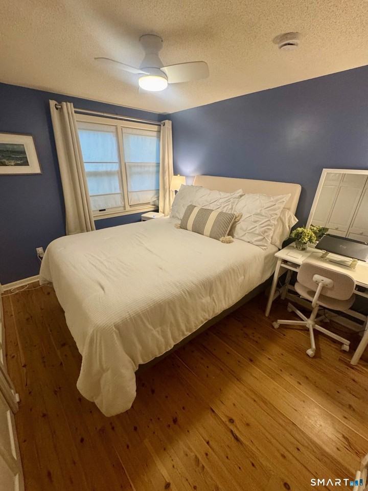 22 Menunketesuck Rd - Photo 6 of 10