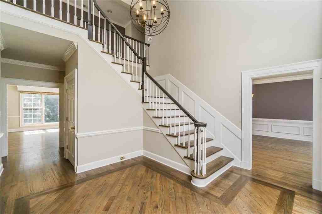 565 River Chase Pt - Photo 3 of 24