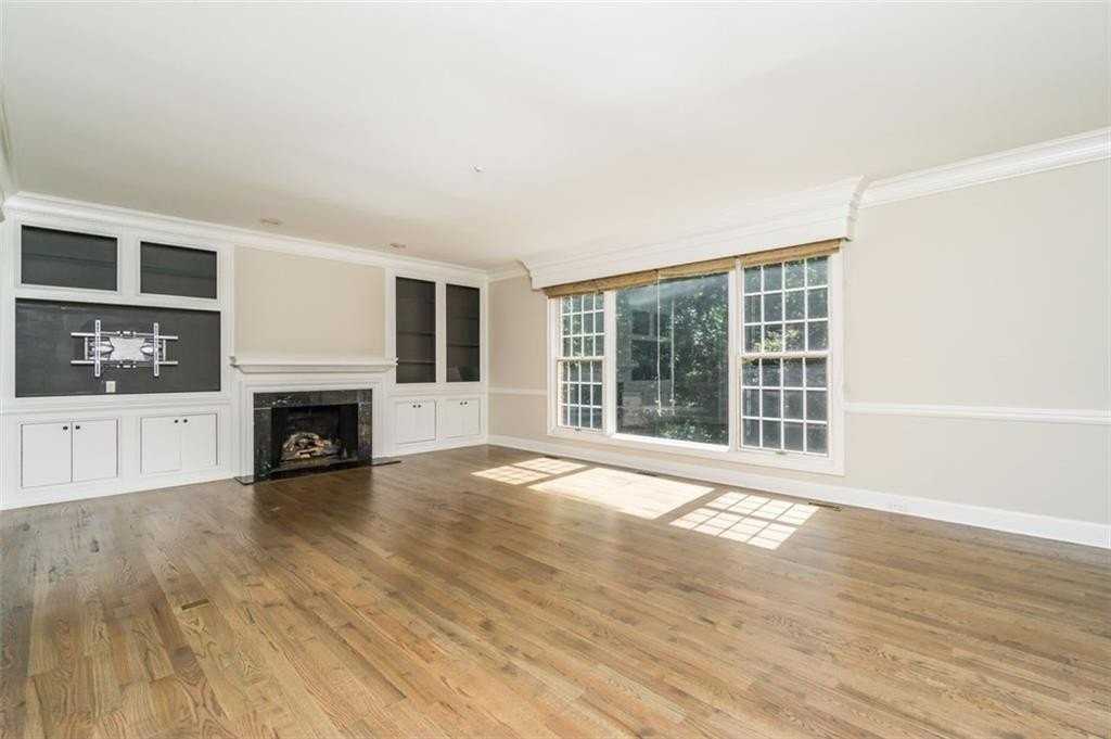 565 River Chase Pt - Photo 5 of 24