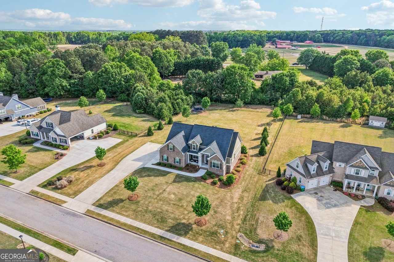 1354 Horseshoe Bend Ln - Photo 2 of 50