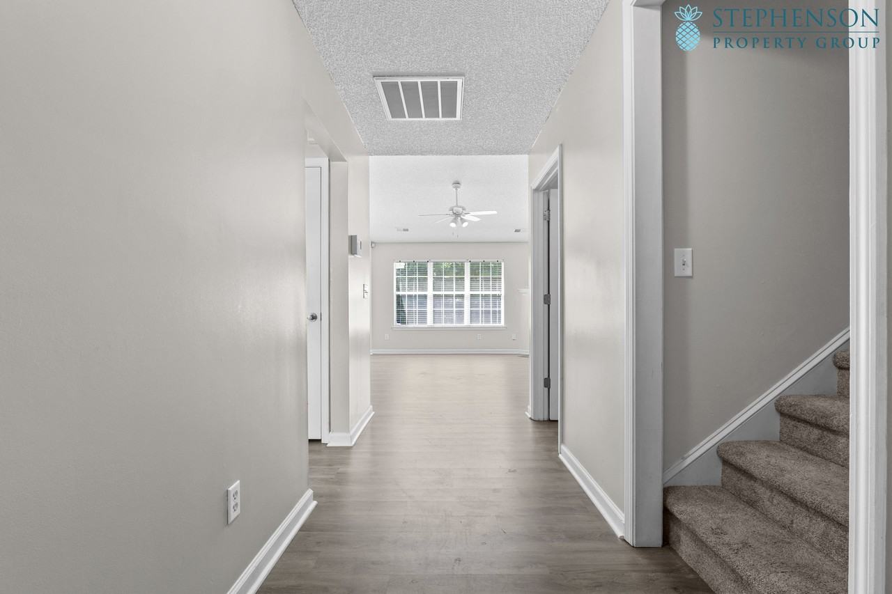 128 Pennbrook Ln #1 - Photo 2 of 24