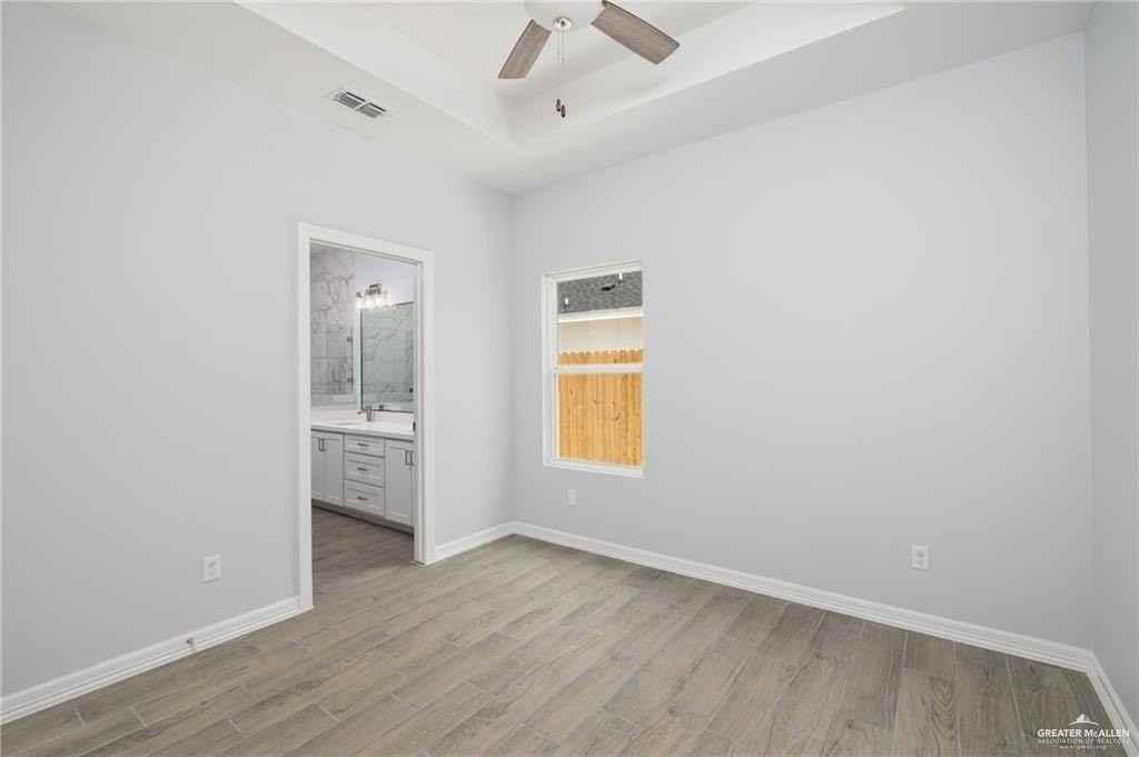 416 E Acacia St #2 - Photo 6 of 21