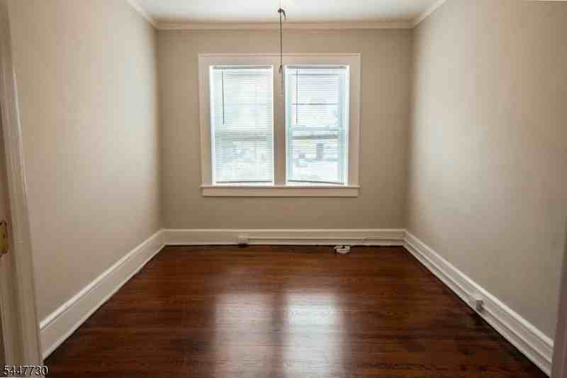 517 South Ave W - Photo 6 of 16