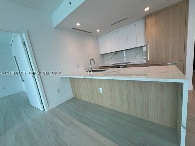 Laguna Cir #1509 - Photo 4 of 27