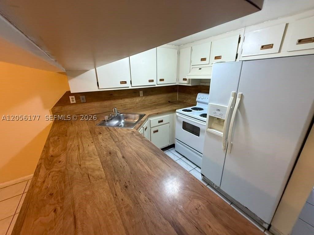 2560 W 53rd St #502 - Photo 6 of 17
