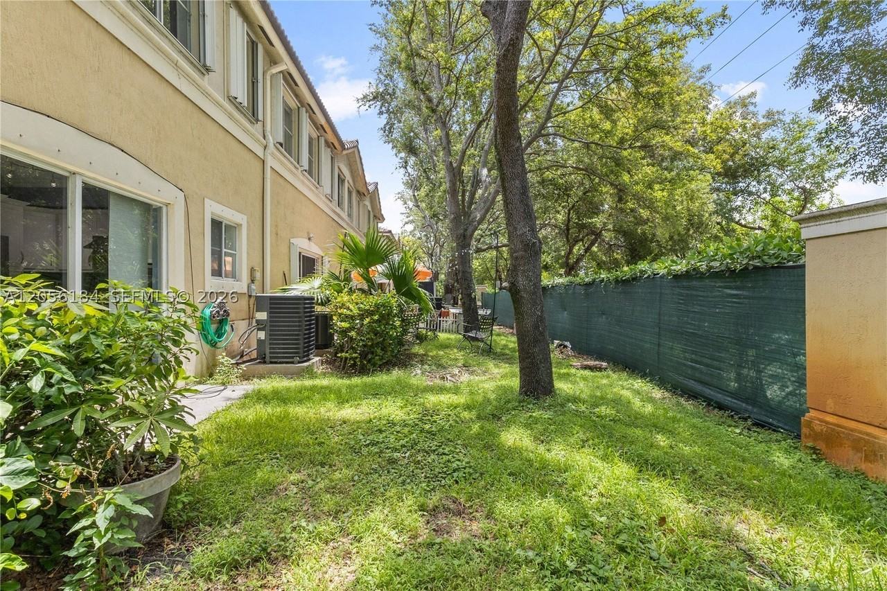 8862 W Flagler St #8 - Photo 2 of 15