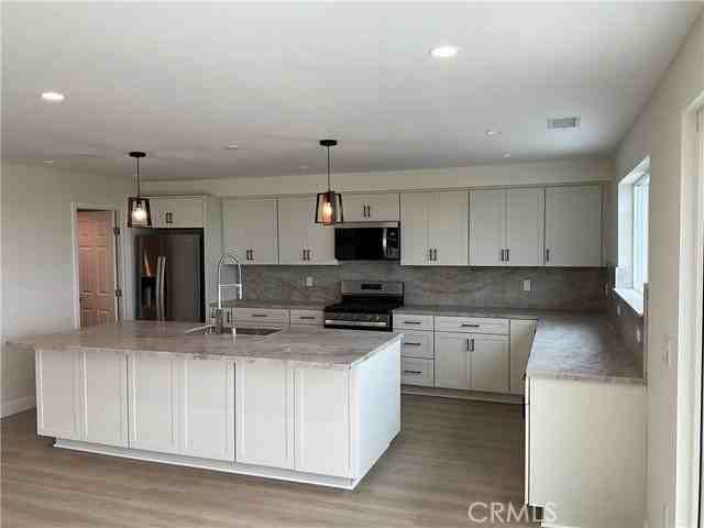 22 Byron Close - Photo 7 of 8
