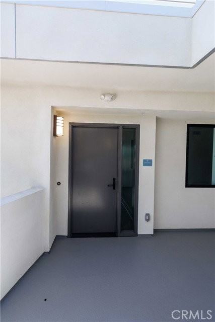 24722 Del Prado - Photo 2 of 8