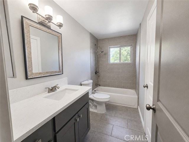 6624 Gross Ave - Photo 7 of 8