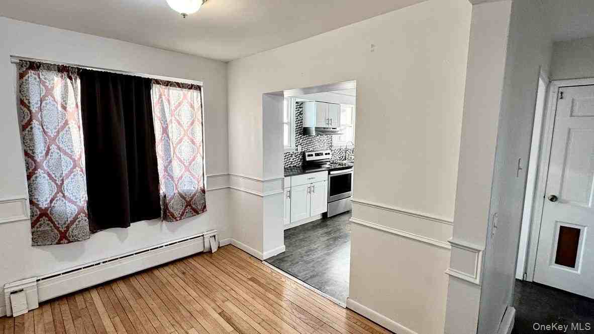 4 Rose St - Photo 6 of 12