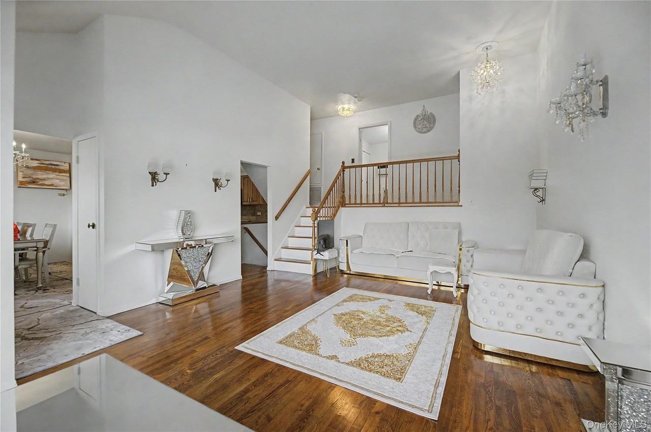 6 Westwind Rd - Photo 4 of 24