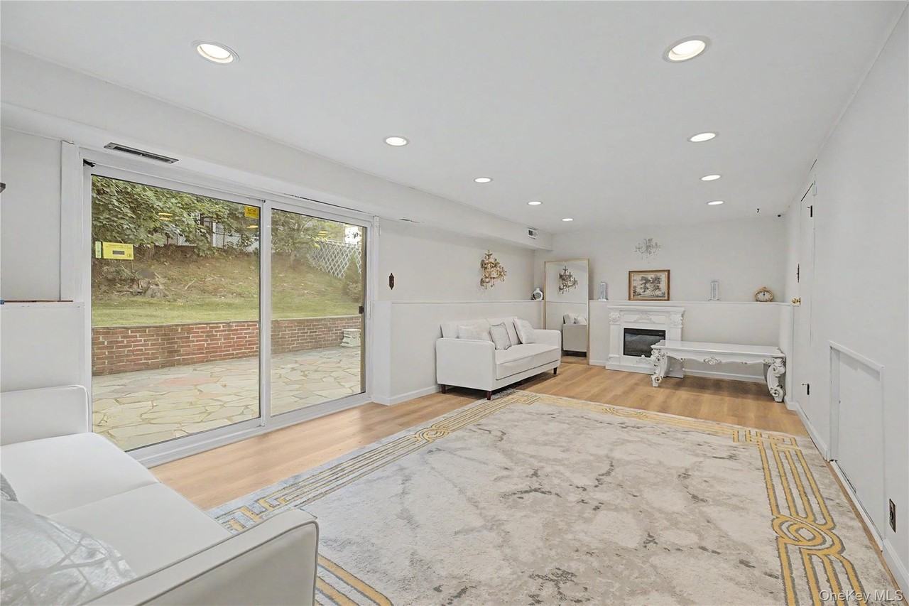 6 Westwind Rd - Photo 7 of 24