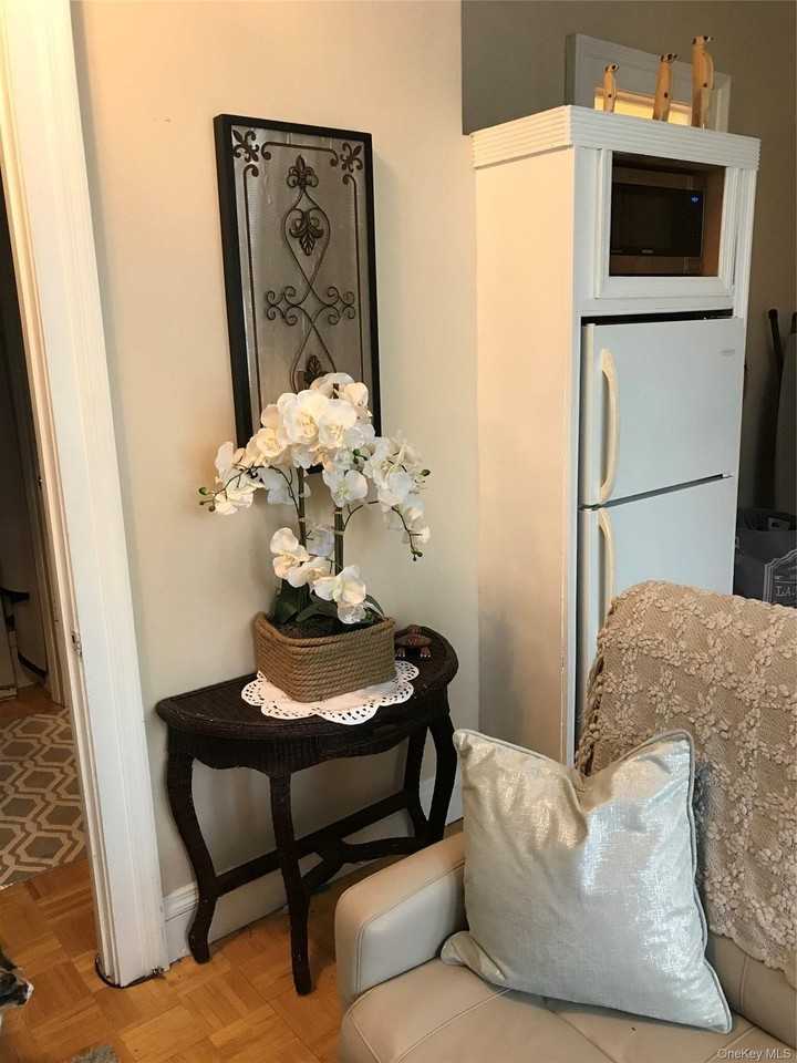 36 South St - Photo 5 of 7