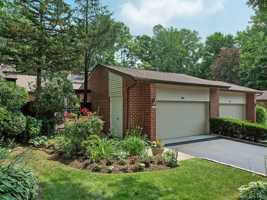 featured image of 160 Dove Hill Dr