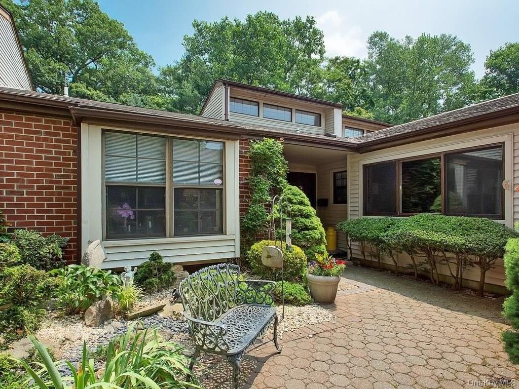 160 Dove Hill Dr - Photo 2 of 22