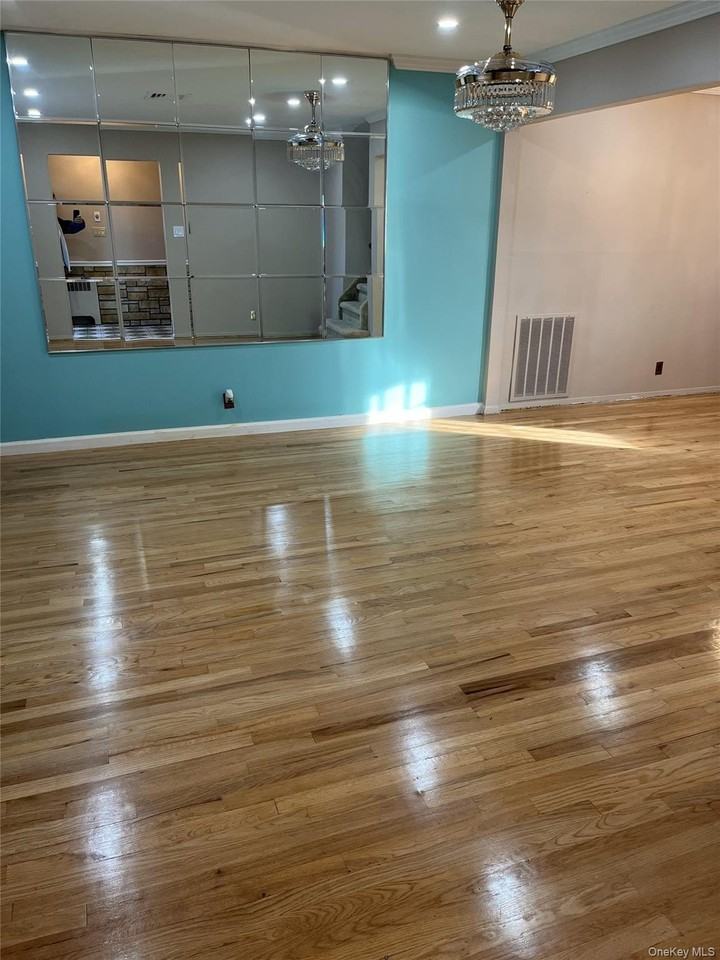 12 Lenore Ave - Photo 4 of 18