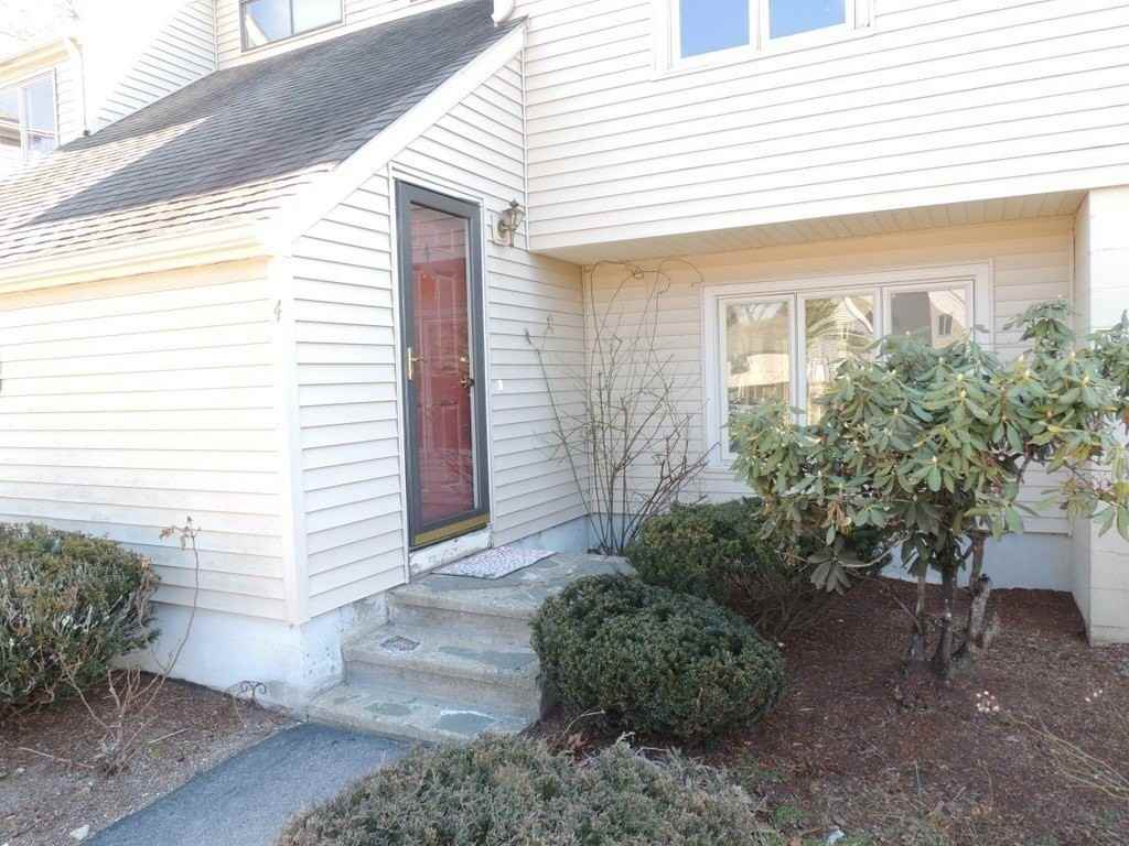 399 Great Rd #4 - Photo 2 of 12