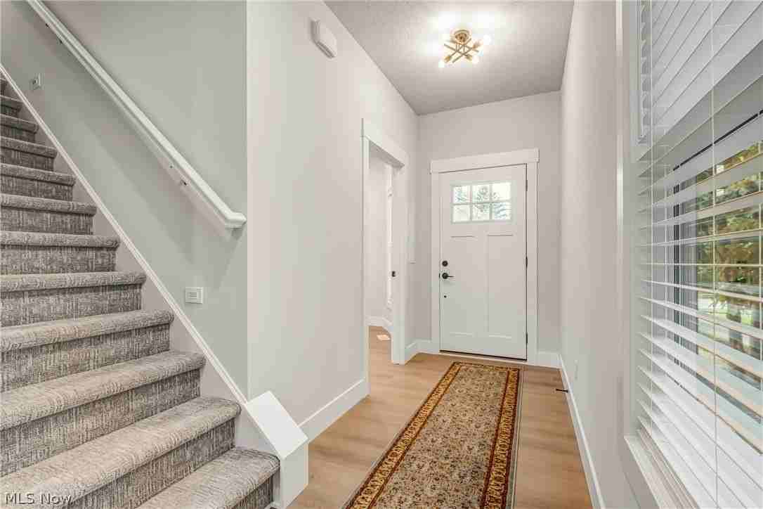 1021 Learidge Rd - Photo 7 of 15