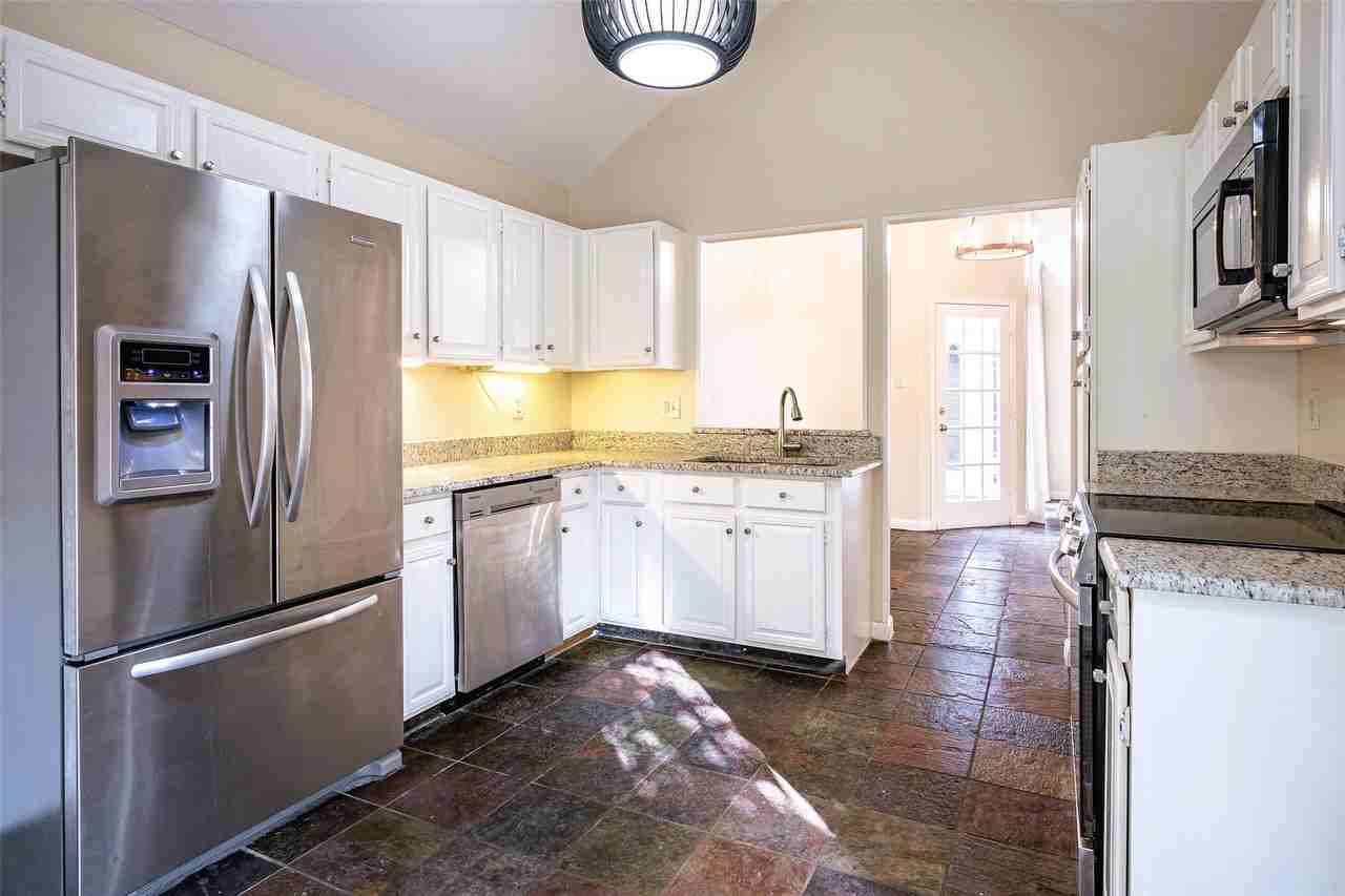 4143 Shadow Gables Dr - Photo 7 of 14