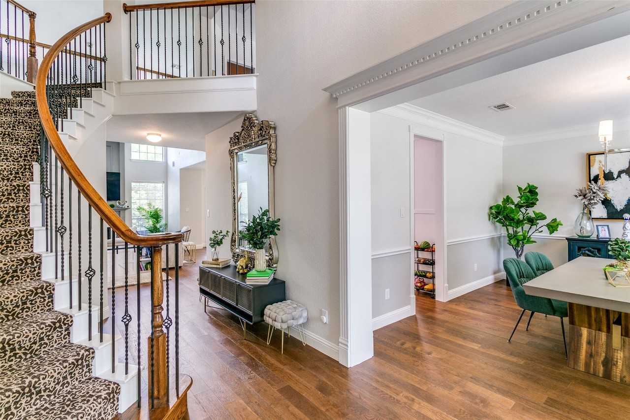 730 Deer Hollow Blvd - Photo 5 of 35
