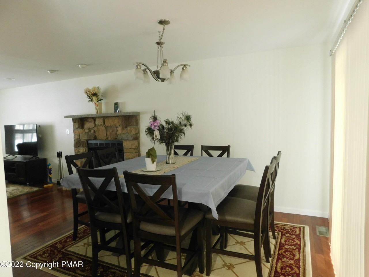 5373 Spruce Ln - Photo 3 of 13