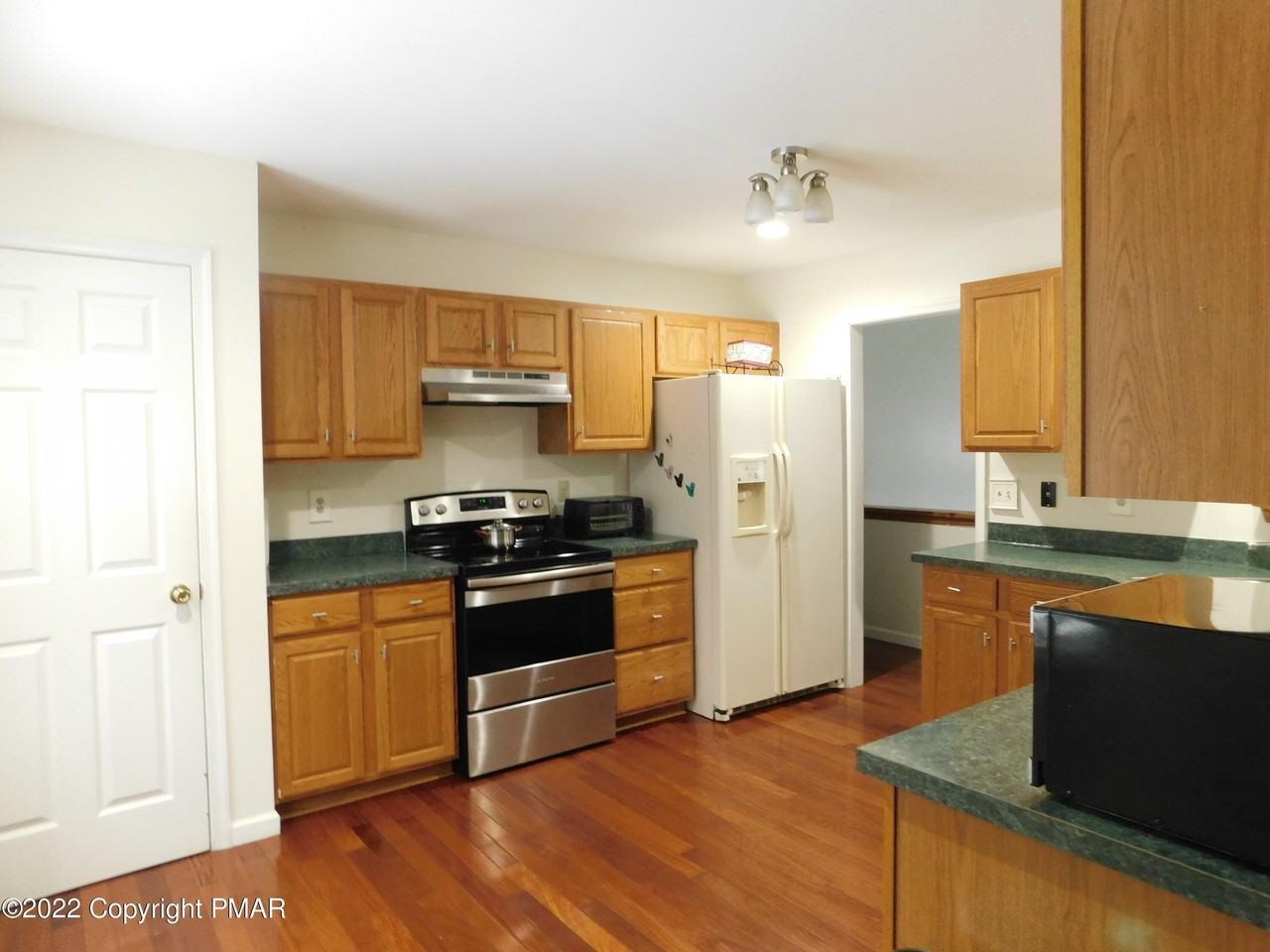 5373 Spruce Ln - Photo 5 of 13