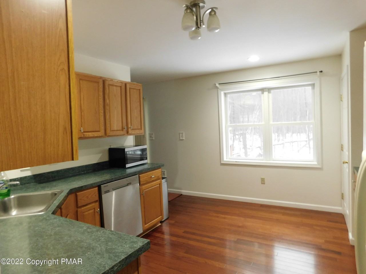 5373 Spruce Ln - Photo 6 of 13